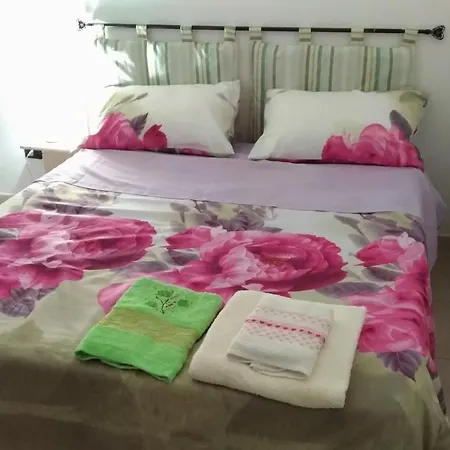 ベッド・アンド・ブレックファスト Breakfast In