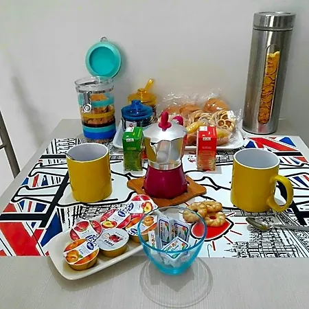 Nocleg ze śniadaniem Breakfast In Neapol
