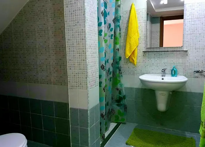 Panzió Breakfast In 3*